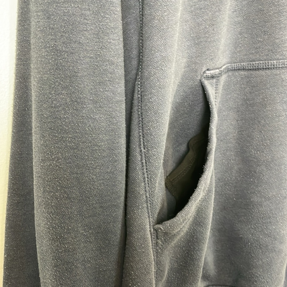 Carhartt Force Men M Relaxed Fit Pullover Kangaroo Pocket Spellout Fleece Hoodie - Picture 4 of 10